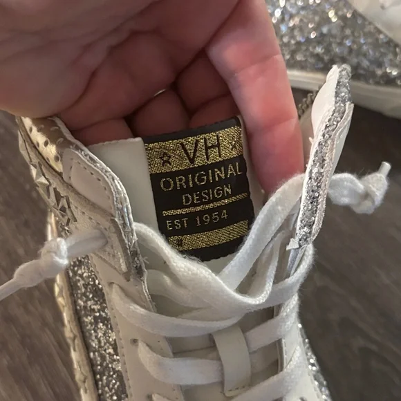 Vintage Havana Silver and White Star-Studded Sneakers - Picture 3 of 6